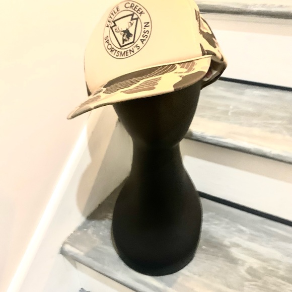 Trucker Camo Vintage Men’s Hat OSFA - Picture 9 of 9